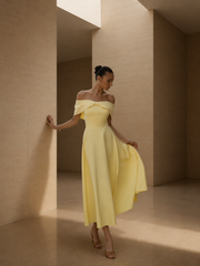 Vestido Amarillo Midi con Escote Bardot