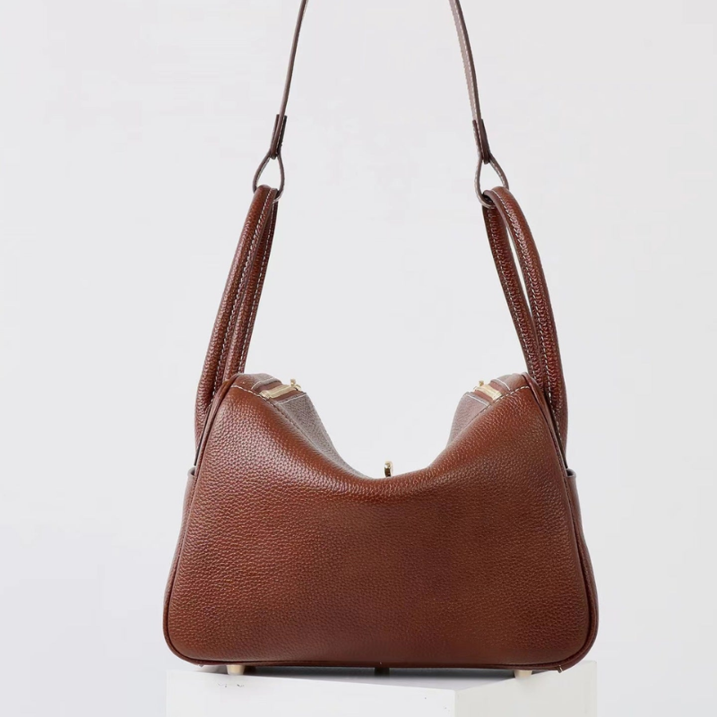 Bolso de Hombro Piel Granulada Marrón Cierre Dorado