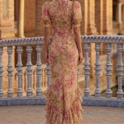 Vestido Largo Floral Rosa con Volantes Elegantes