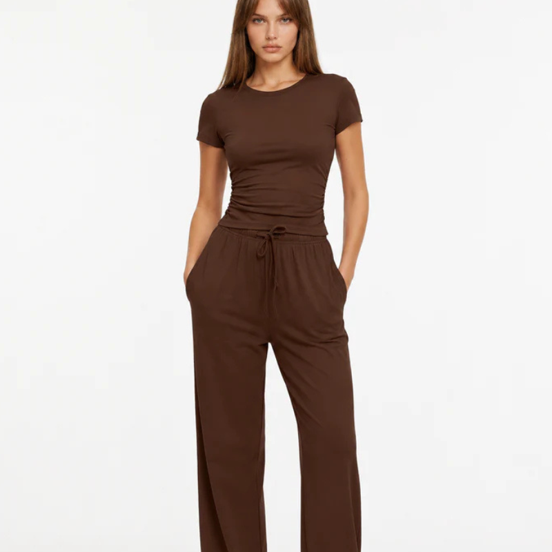 Conjunto Pijama Camiseta y Pantalón