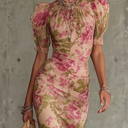 Vestido Largo Floral Rosa con Volantes Elegantes