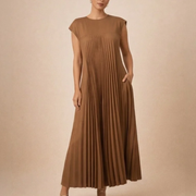 Vestido Plisado Manga Corta con Bolsillo