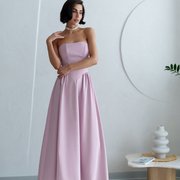 Vestido Midi Rosa Strapless Falda Evasé