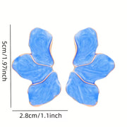 Pendientes Flor Dorados – El toque elegante que transforma tu rostro