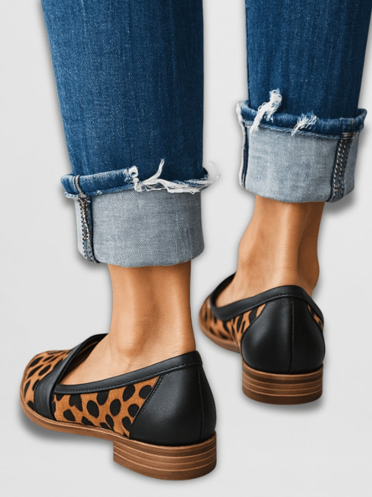 Mocasines Leopardo Punta Fina Banda Negra